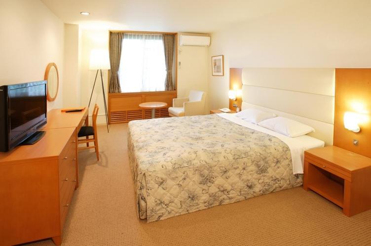 Tabist Hotel Colosseum Inn Tateshina Татесіна Екстер'єр фото
