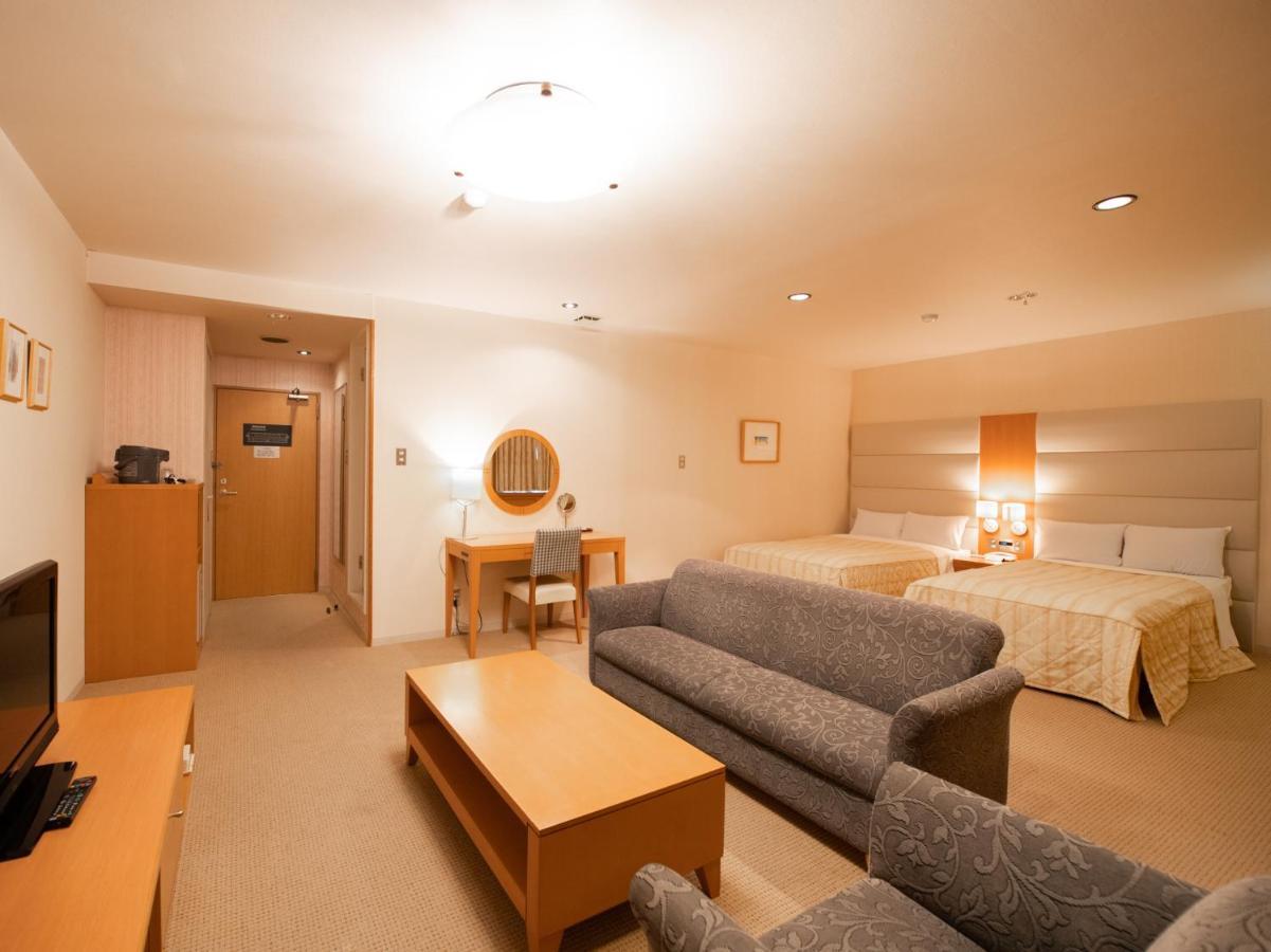 Tabist Hotel Colosseum Inn Tateshina Татесіна Екстер'єр фото
