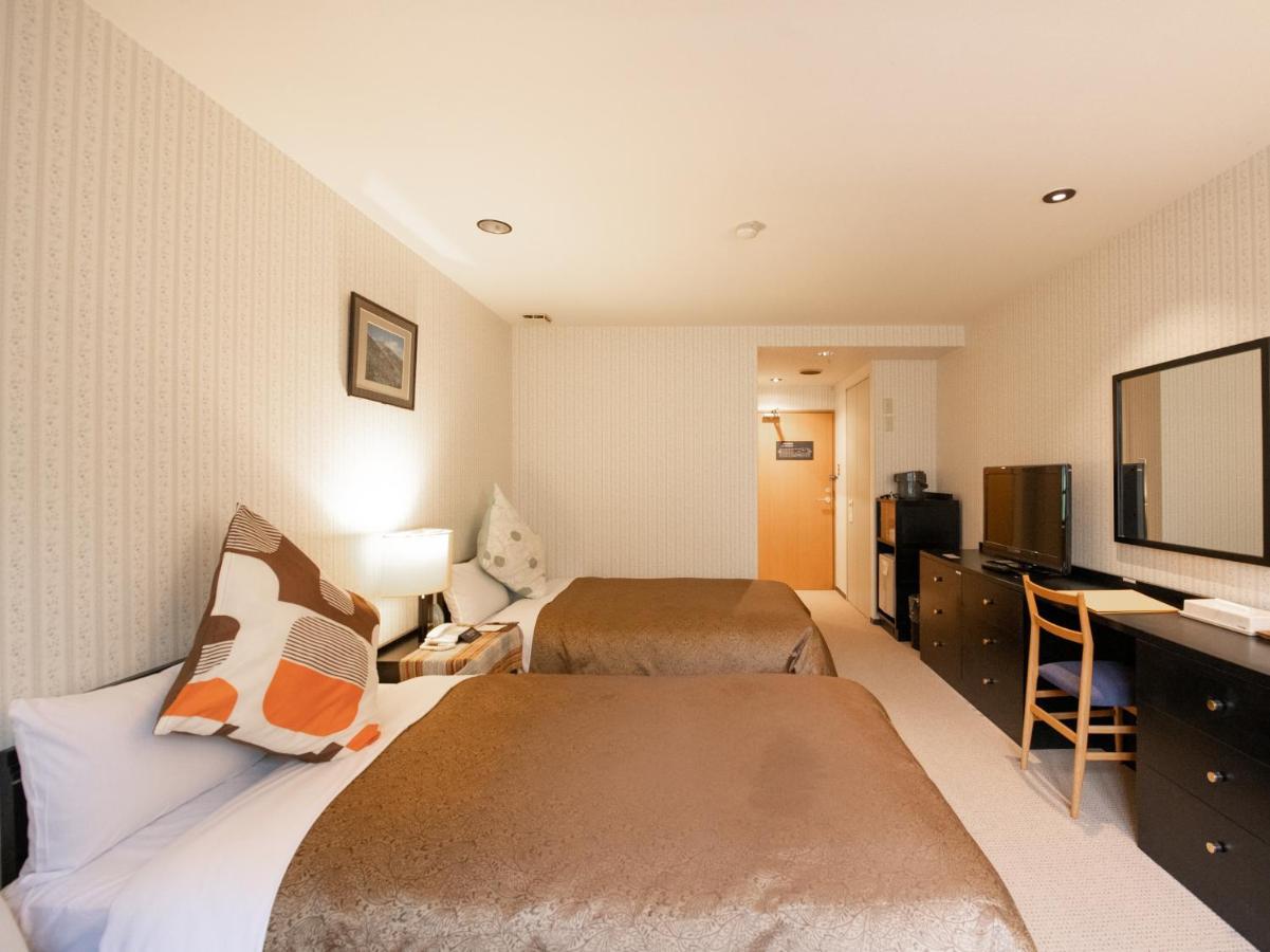 Tabist Hotel Colosseum Inn Tateshina Татесіна Екстер'єр фото