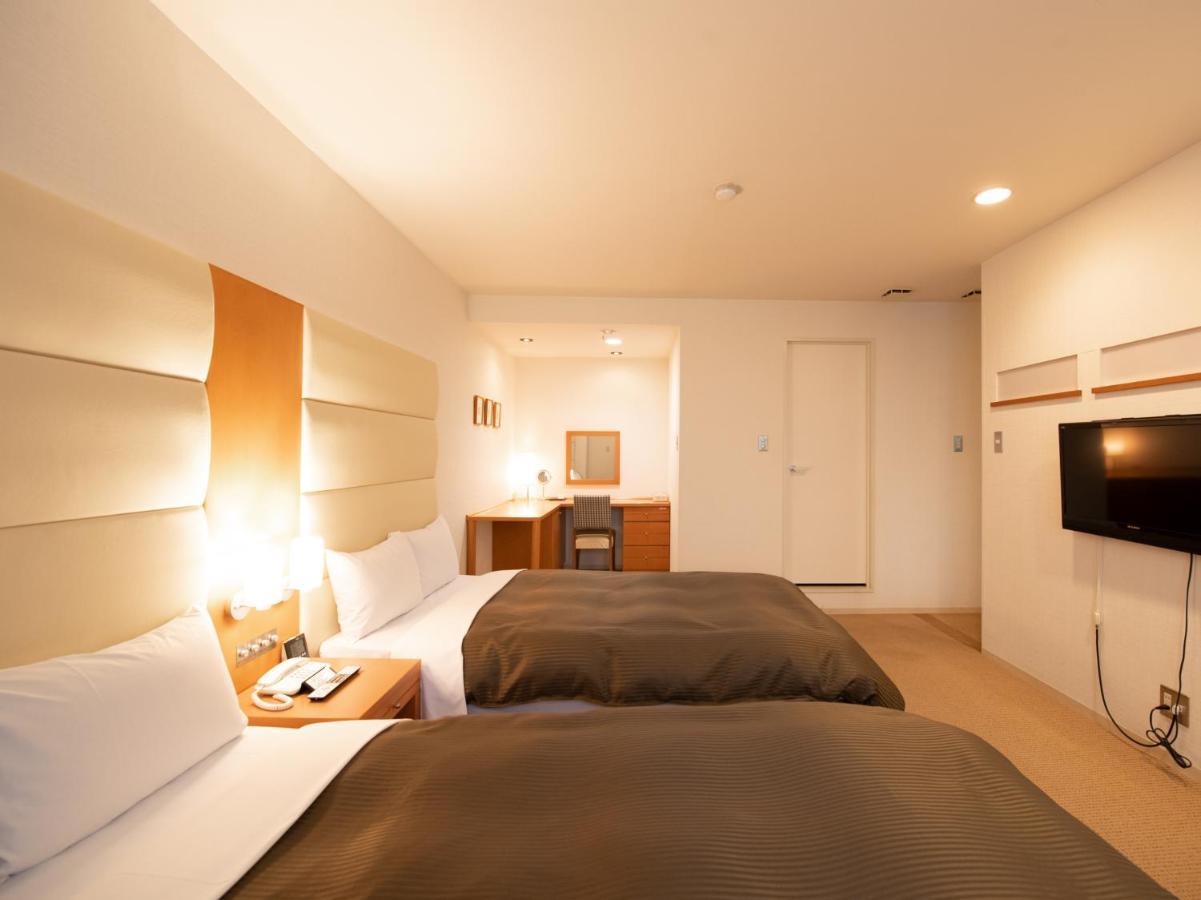 Tabist Hotel Colosseum Inn Tateshina Татесіна Екстер'єр фото